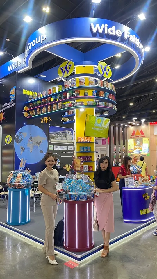 service booth-activy 3png