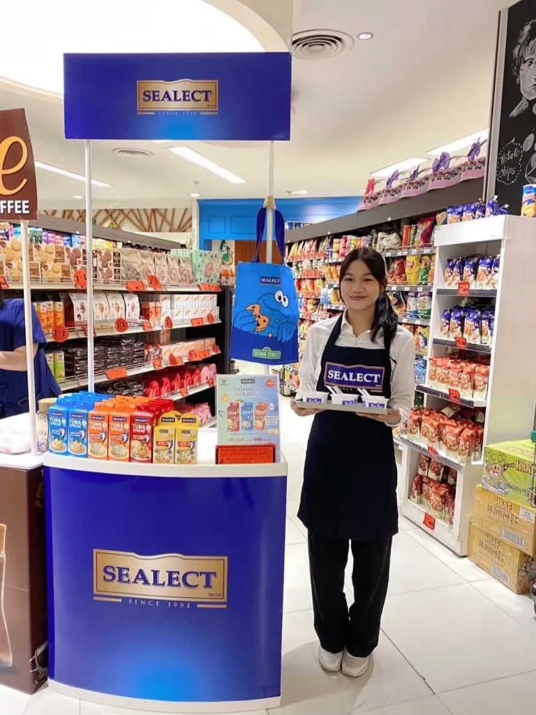 service booth-sampling 4